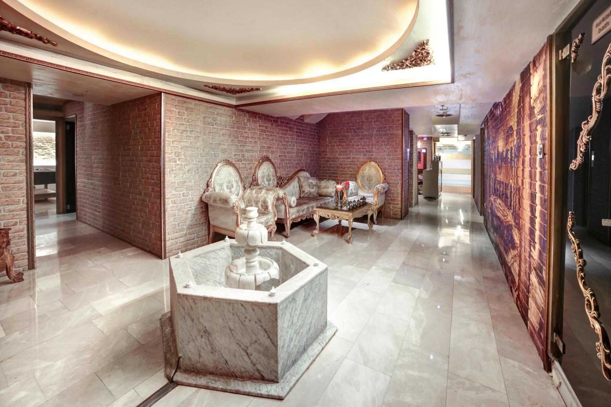 그레이트 포춘 호텔&스파 이스탄불 외부 사진 The spa at the Four Seasons Hotel, Istanbul